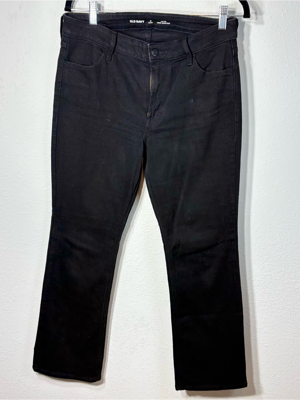 Old Navy Women’s Mid-Rise Wow Bootcut Size 8 Short Black Denim Jeans
